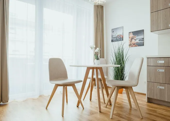 Oliver Urban I With Self Check-in Apartmanhotel 4*